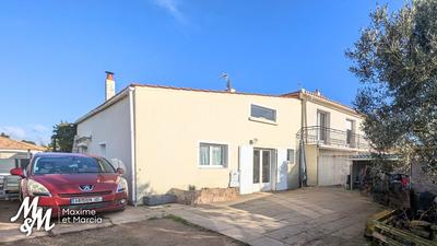Maison - 94 m² - 5 pièces