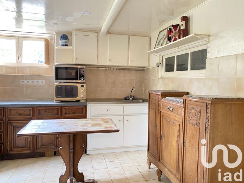 Maison - 220 m² - 6 pièces