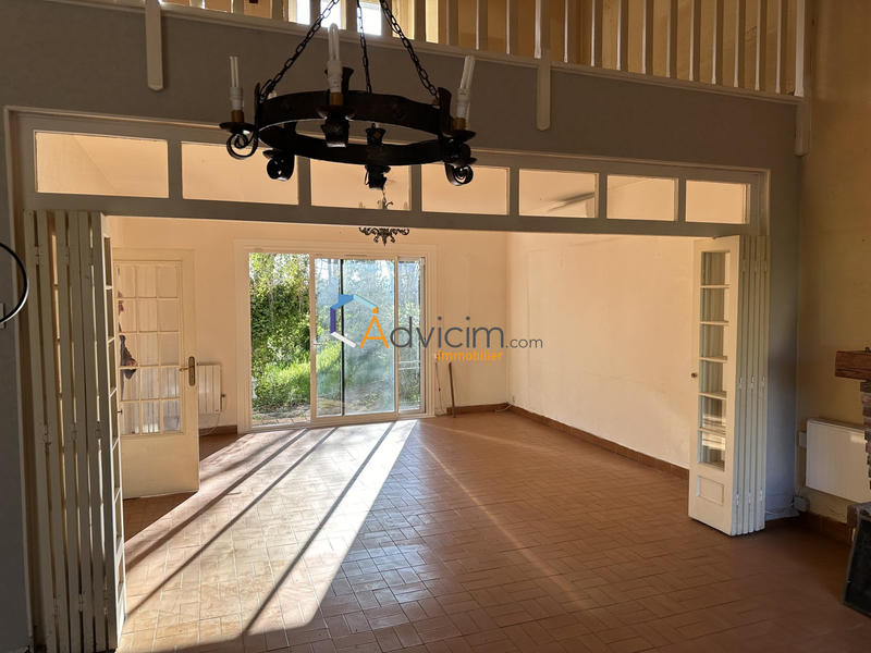 Maison - 168 m² - 5 pièces