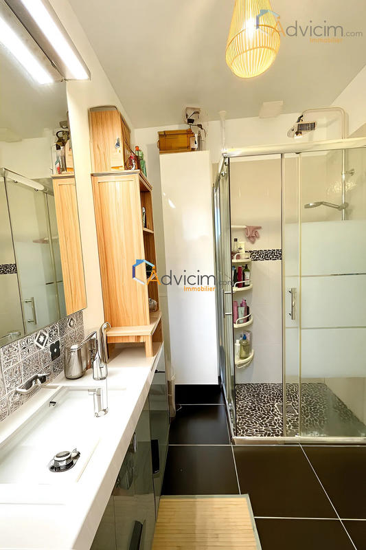 Maison contemporaine - 153 m² - 7 pièces