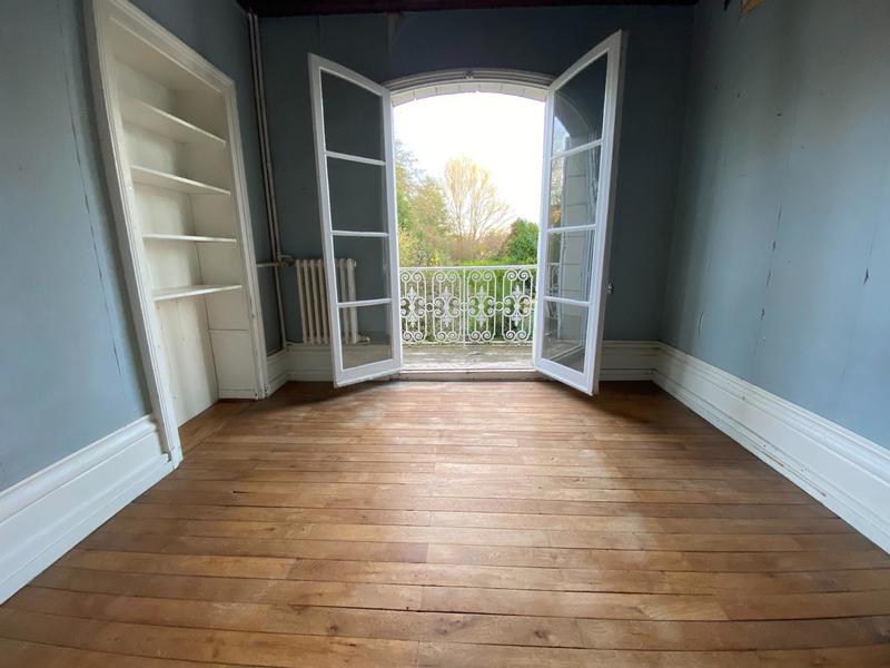 Maison de maîtres - 420 m² - 19 pièces