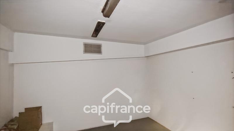 Immeuble - 130 m² - 5 pièces