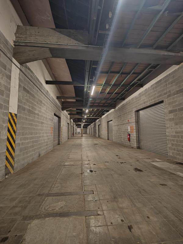 Entrepôt - 119 m²