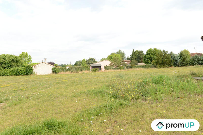 Terrain - 1 500 m²