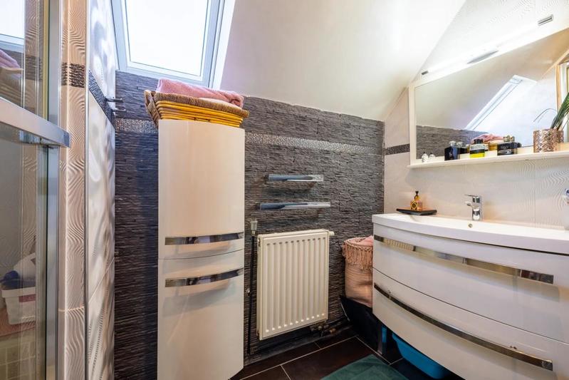 Maison - 117 m² - 7 pièces