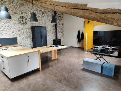 Appartement - 90 m² - 3 pièces