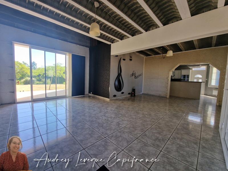 Maison - 179 m² - 7 pièces