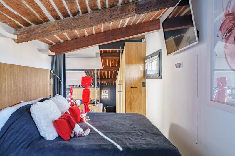 Appartement - 110 m² - 4 pièces