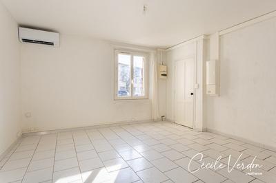 Maison de ville - 77 m² - 4 pièces