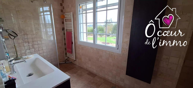 Maison - 309 m² - 9 pièces