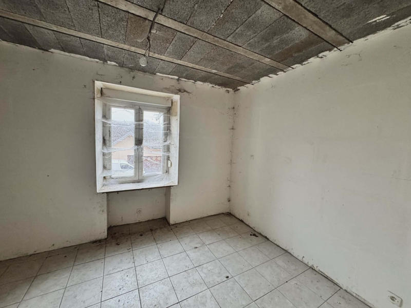 Maison - 200 m² - 5 pièces