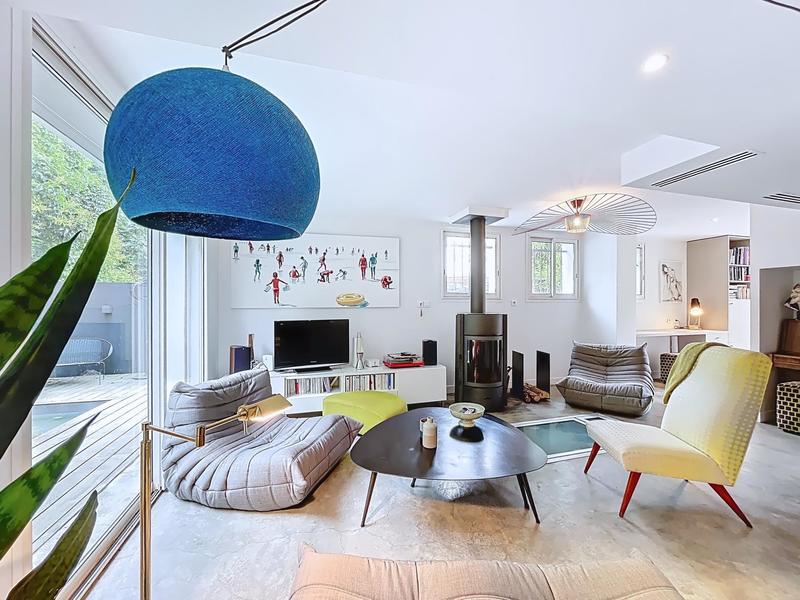 Maison - 169 m² - 7 pièces