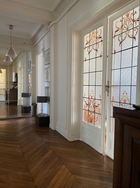 Appartement - 125 m² - 5 pièces