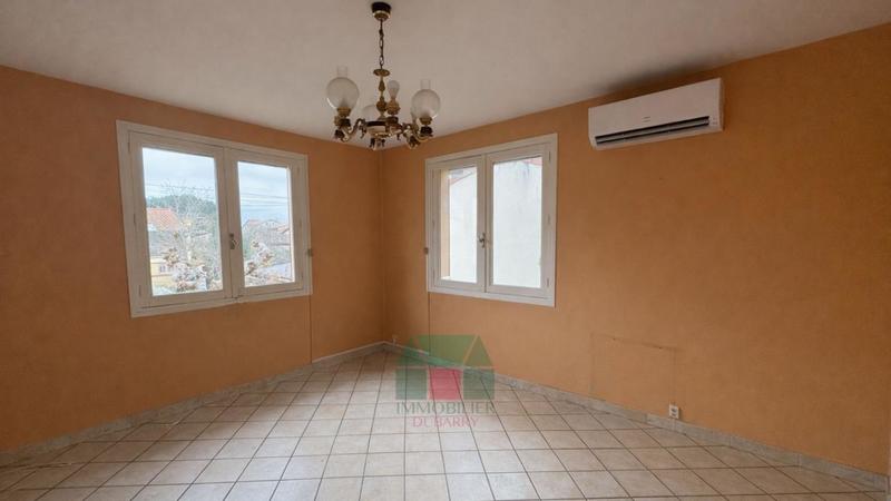 Villa - 92 m² - 4 pièces