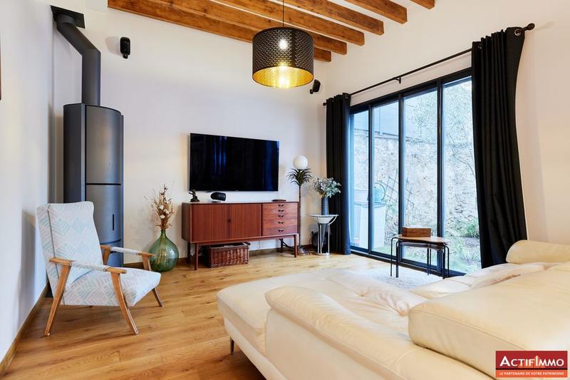 Maison - 174 m² - 8 pièces