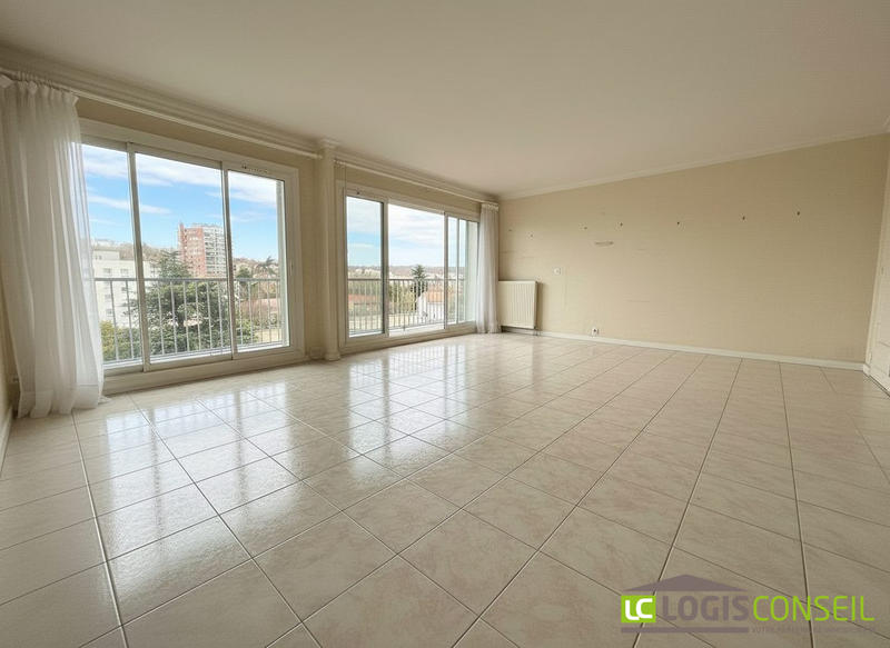 Appartement - 81 m² - 4 pièces