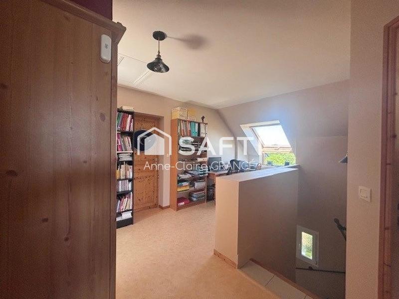 Maison - 189 m² - 8 pièces