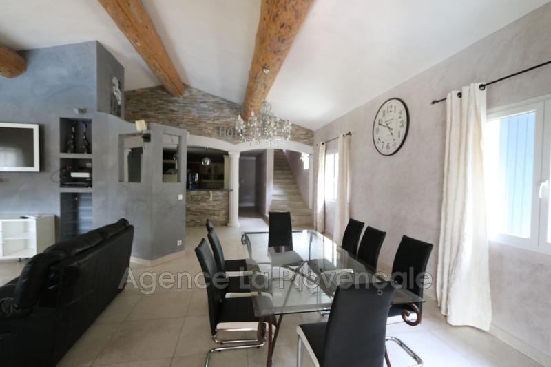 Villa - 175 m² - 6 pièces
