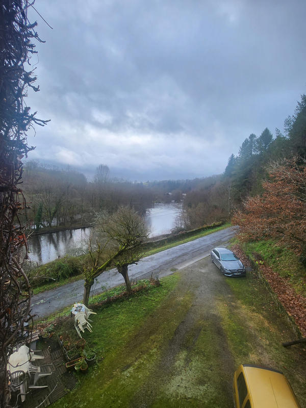 Propriété - 260 m² - 11 pièces