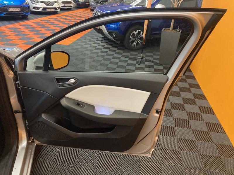 Renault Clio V 1.0 l 90 Ch 21n Version Intense