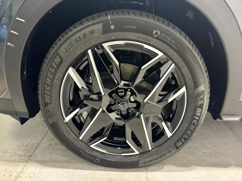 Peugeot 3008 III 1.2 Hybrid 145 Dcs6 Allure