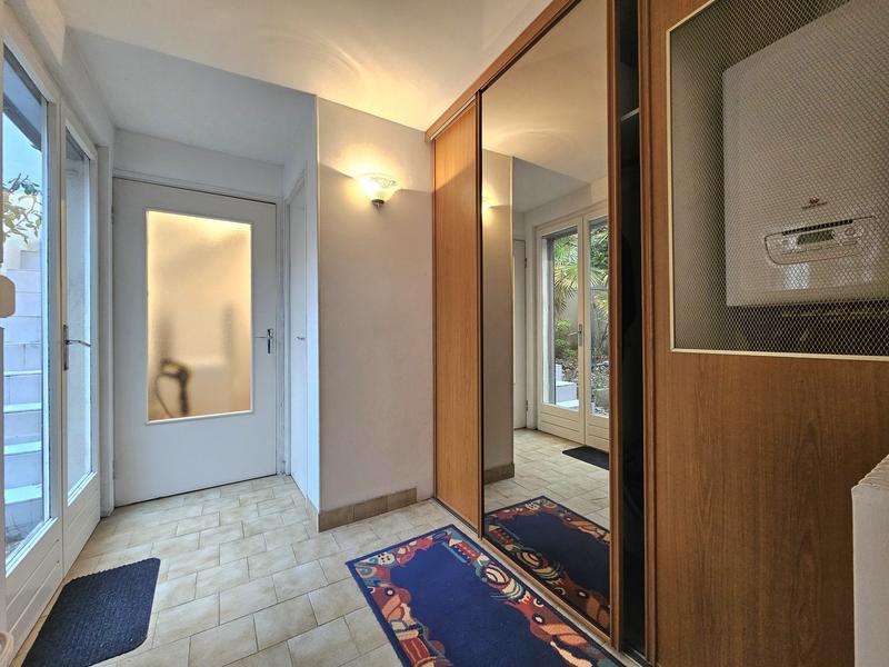 Maison - 145 m² - 9 pièces