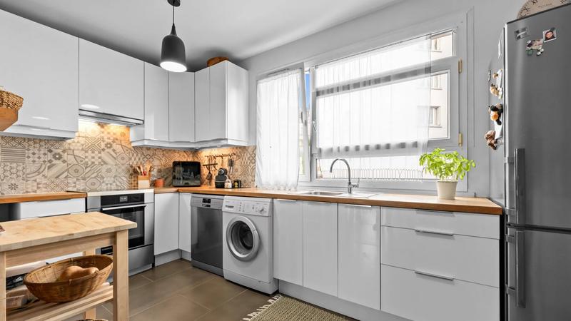 Appartement - 86 m² - 5 pièces