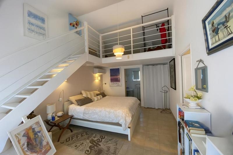 Maison - 205 m² - 7 pièces