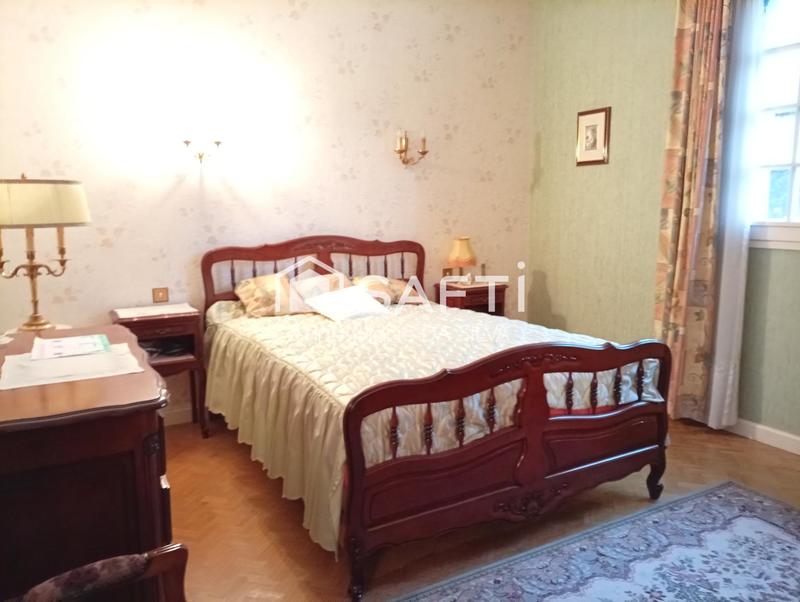 Maison - 175 m² - 6 pièces