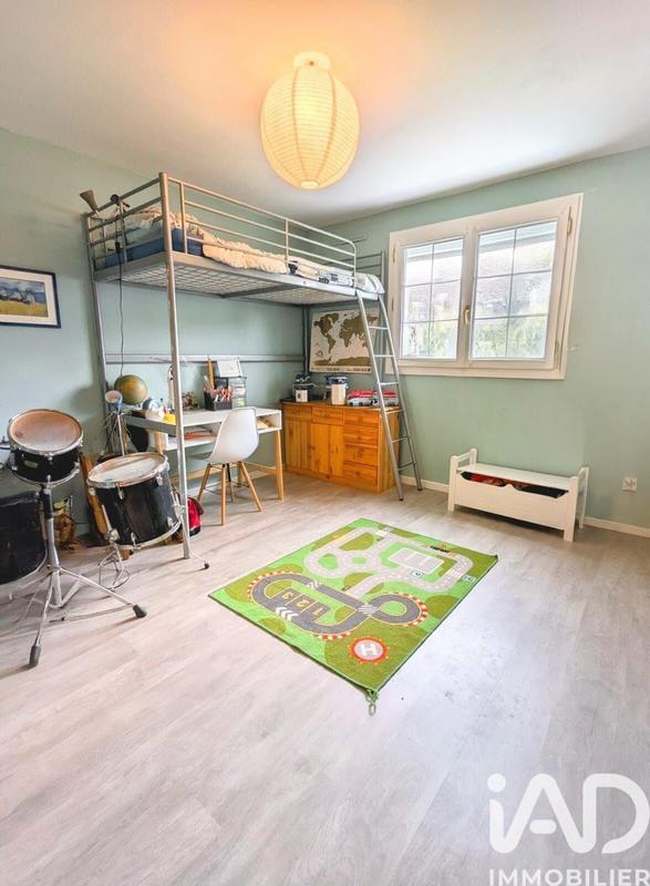 Maison - 97 m² - 6 pièces