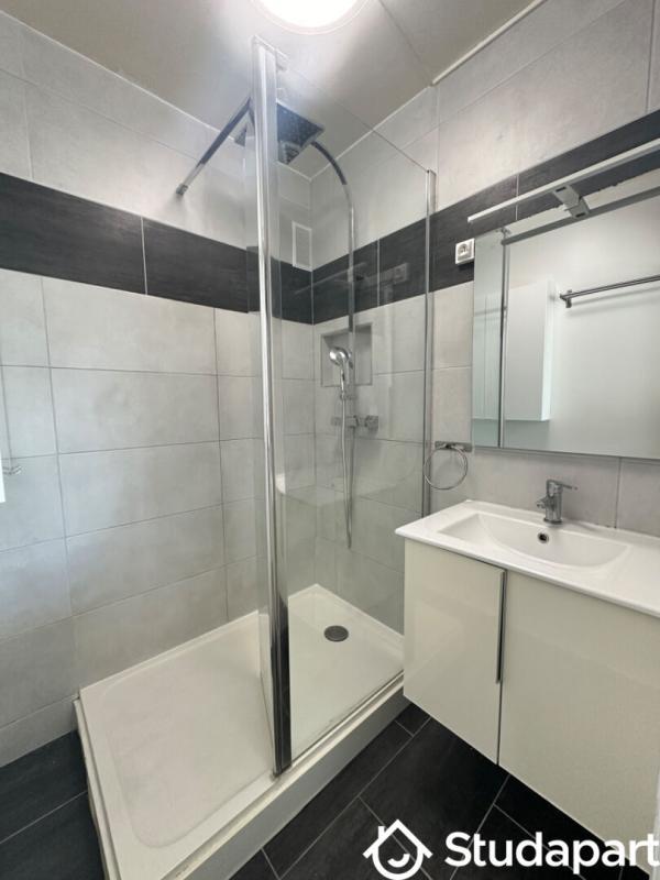 Appartement - 70 m² - 4 pièces