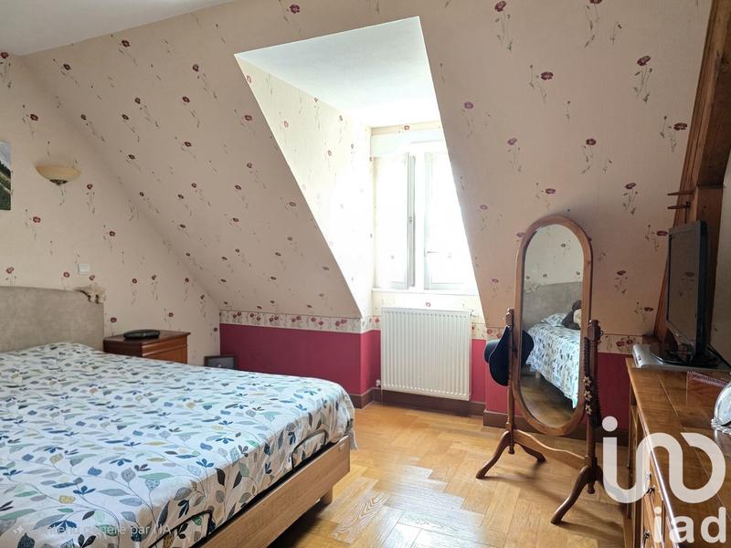 Maison - 167 m² - 7 pièces