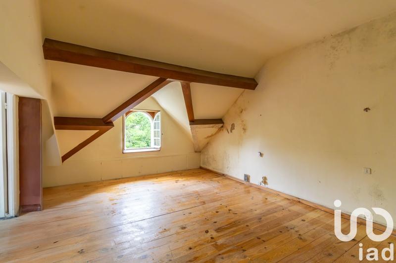 Maison - 196 m² - 10 pièces