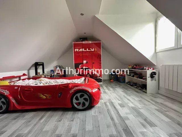 Maison - 160 m² - 5 pièces