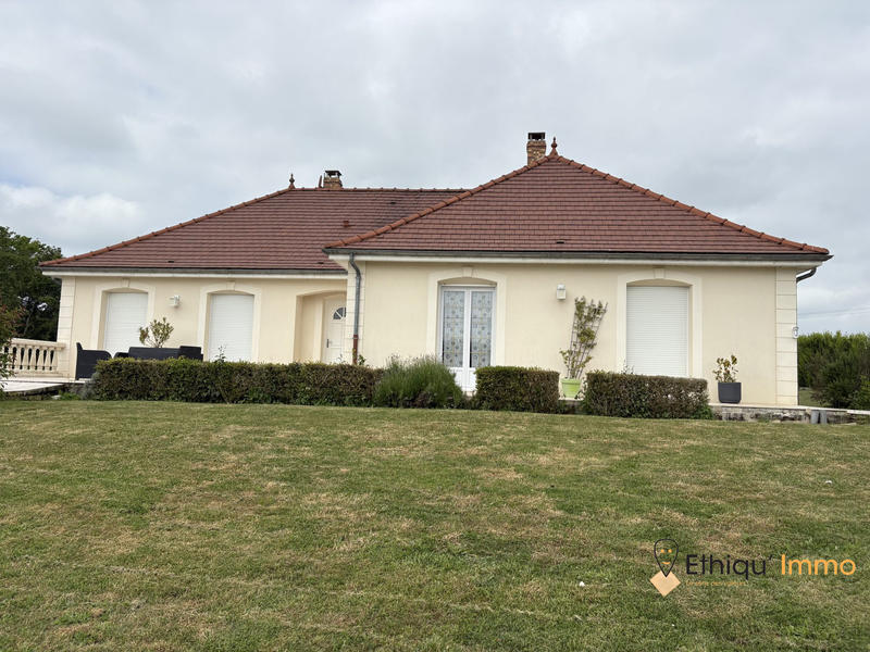 Maison contemporaine - 133 m² - 6 pièces