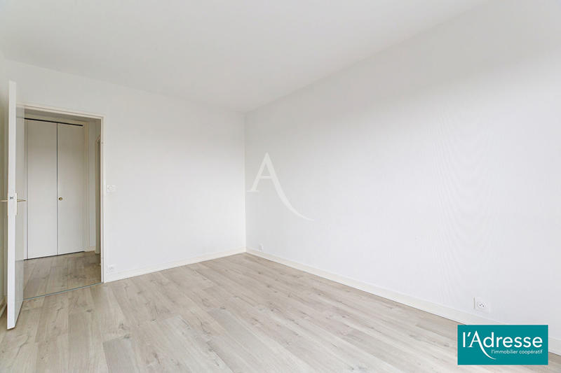 Appartement - 90 m² - 4 pièces
