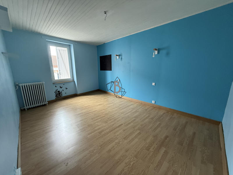 Maison de village - 248 m² - 10 pièces