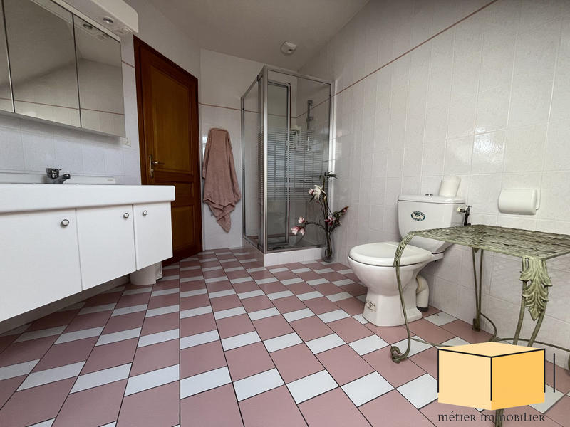 Villa - 165 m² - 6 pièces