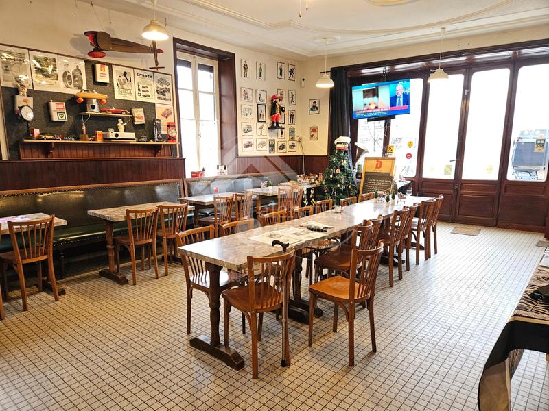 Fonds de commerce - Magasins - 230 m²