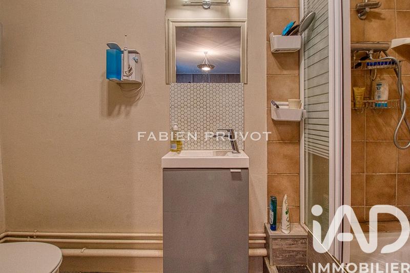 Maison - 151 m² - 7 pièces