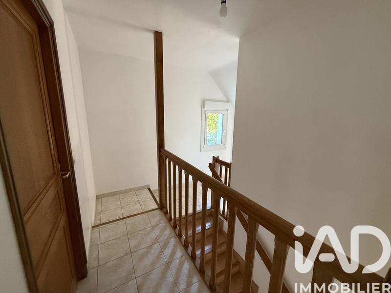 Maison - 213 m² - 9 pièces