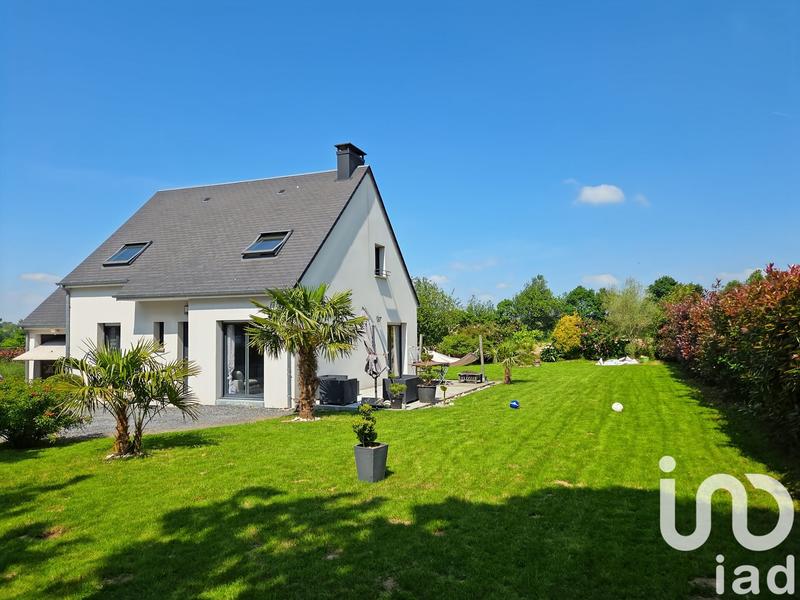 Maison - 95 m² - 5 pièces