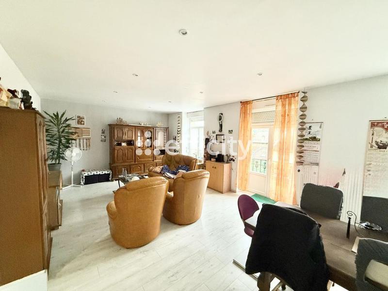 Immeuble - 365 m² - 15 pièces