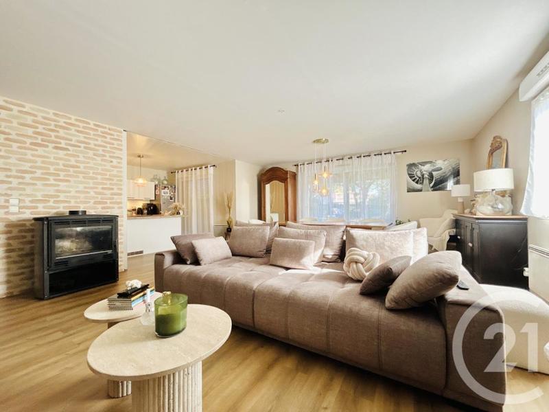 Maison - 102 m² - 5 pièces