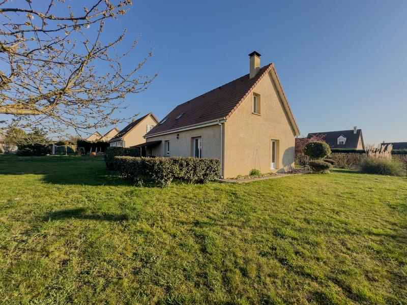 Maison - 114 m² - 6 pièces