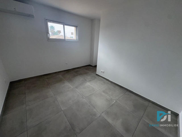 Maison - 103 m² - 4 pièces