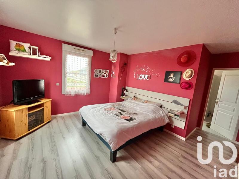 Maison - 207 m² - 7 pièces