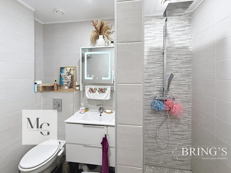 Maison - 136 m² - 6 pièces