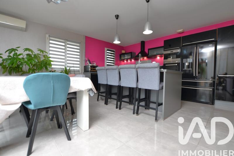 Maison - 109 m² - 5 pièces