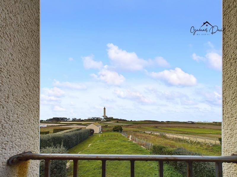 Maison - 190 m² - 8 pièces